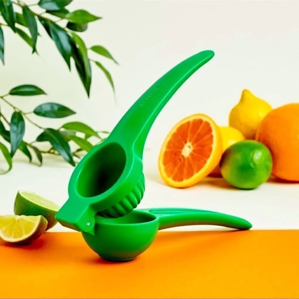 AR+Cook Citrus Juicer Green NWT